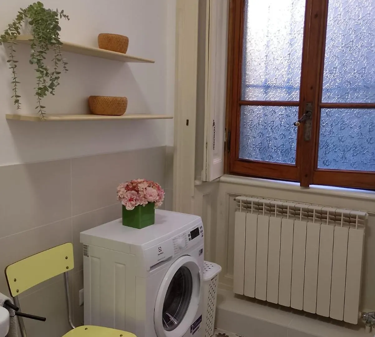 Nice Apartment In The City Center Milan Italy