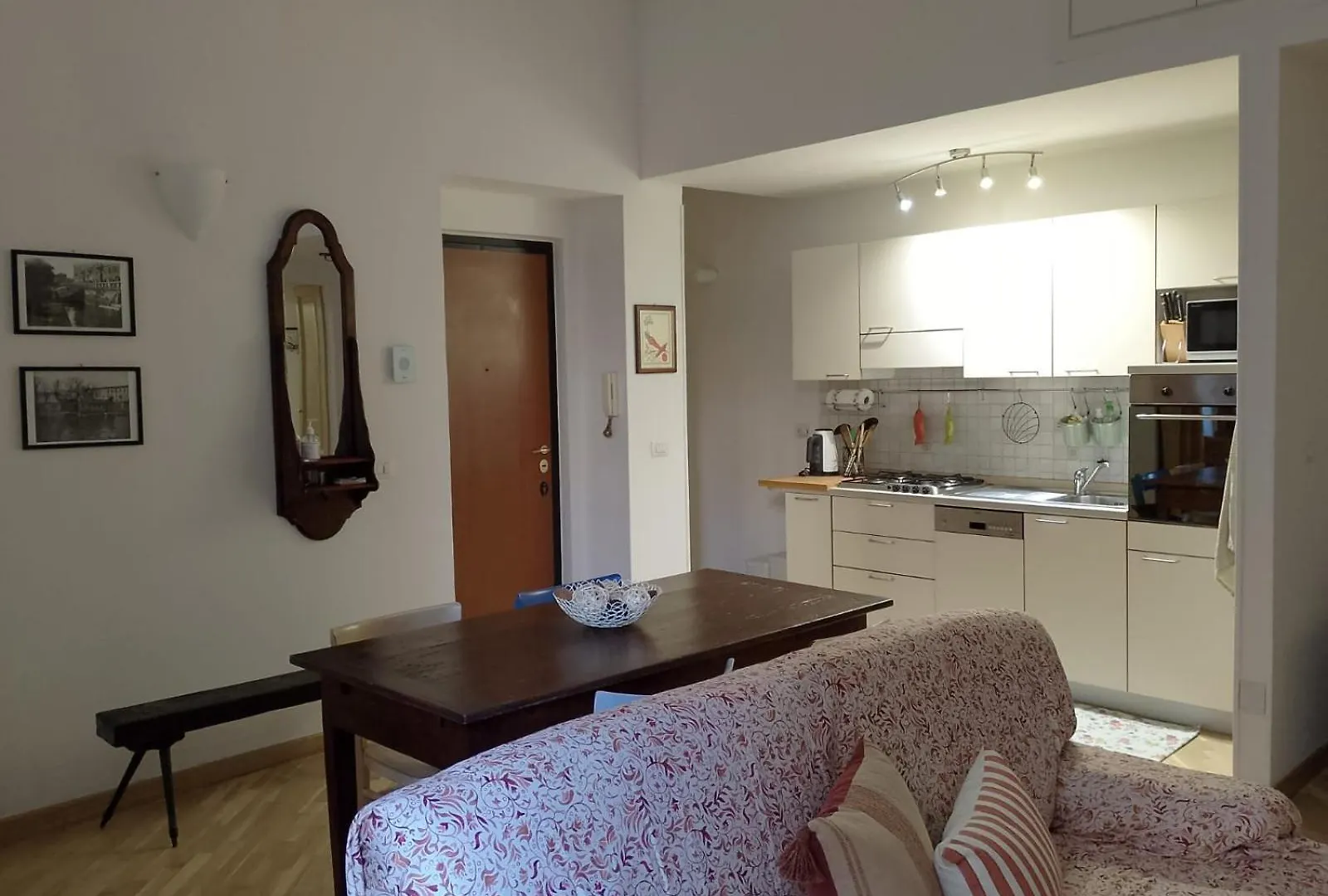 Nice Apartment In The City Center Milan 0*,  Italy