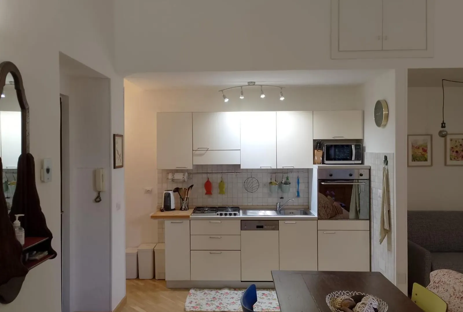Nice Apartment In The City Center Milan Italy